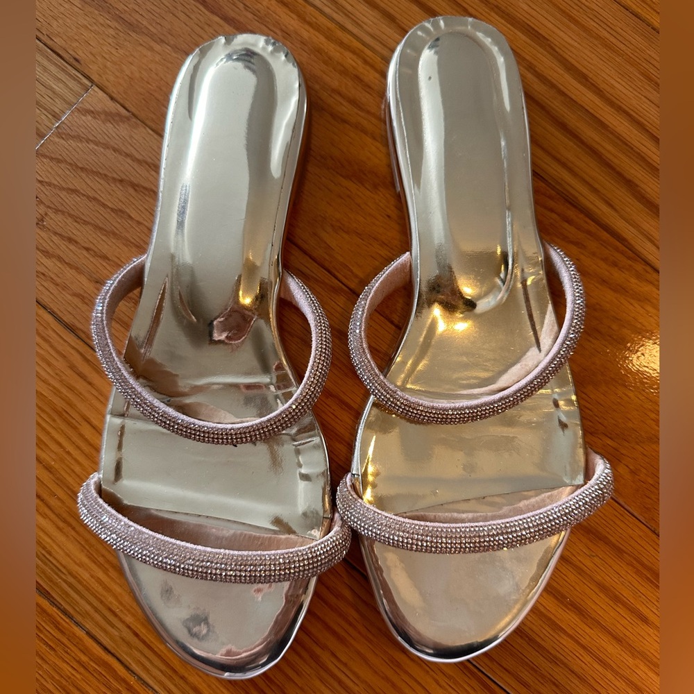 Pink shiny flat